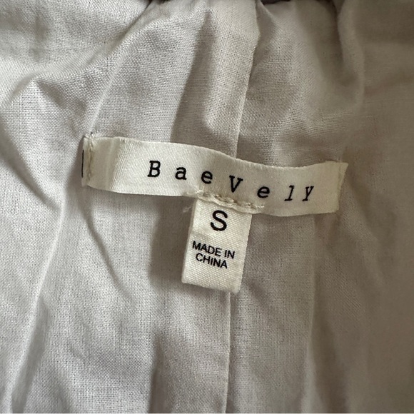 Baeverly gray/blue and white tie-dye puffer jacket size small - Picture 6 of 7